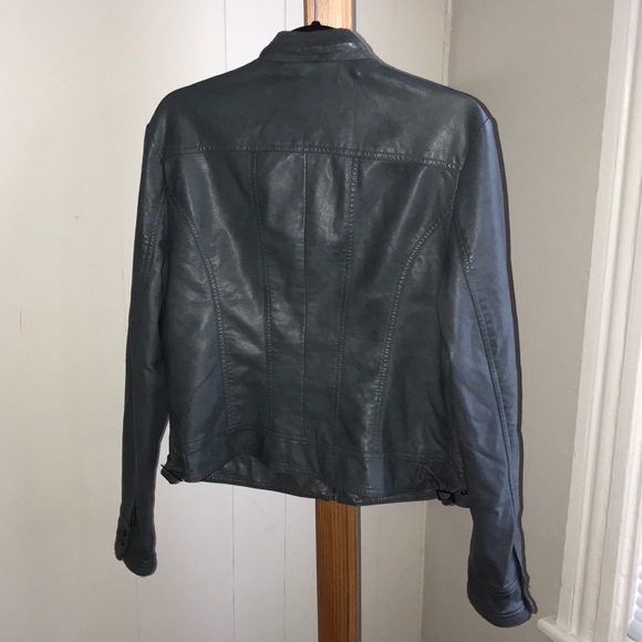 Leather jacket (faux) - Picture 2 of 2